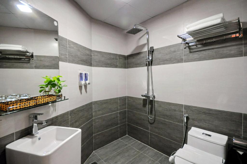 CKD Hotel Nha Tran Deluxe Double Room with Sea View